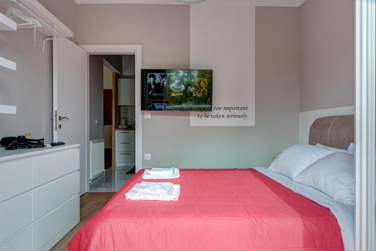 Modern Style Home Near The Train Station Thessaloníki Luaran gambar